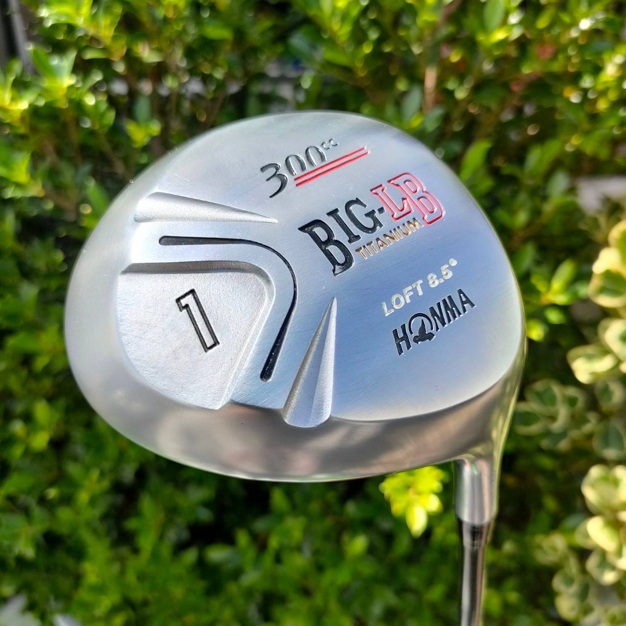 DRIVER HONMA BIG-LB TITANIUM ก้าน FEATHER WEIGHT TYPE-S ก้านดับ 2 ดาว ** สุดพรีเมี่ยมของ HONMA FLEX S2 ( ไม่แข็ง ) องศา 8.5 ตีไกล พุ่ง