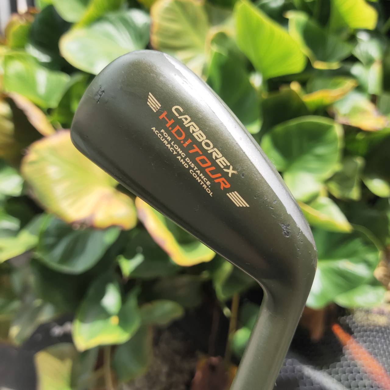 เหล็ก 2 DAIWA CARBOREX ตีง่ายมากๆ หน้าไม้เป็นคาร์บอน เคฟล่า ตีทั้งเด้ง ทั้งสปินสูงจัด!!!