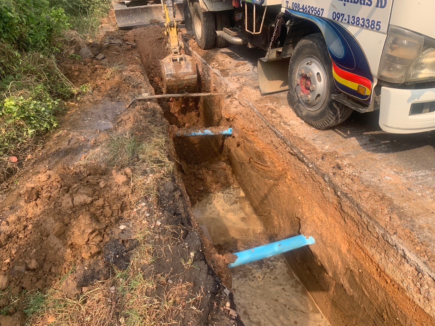 งานวางระบบท่อระบายน้ำ เทศบาลตำบลเบิกไพร อ.บ้านโป่ง