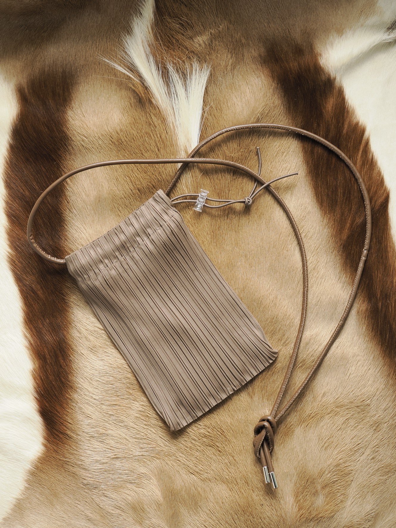 2MUAY รุ่น GJO998 กระเป๋าอัดพลีท PETITE PLEATED BAG 7 สี FREE SIZE