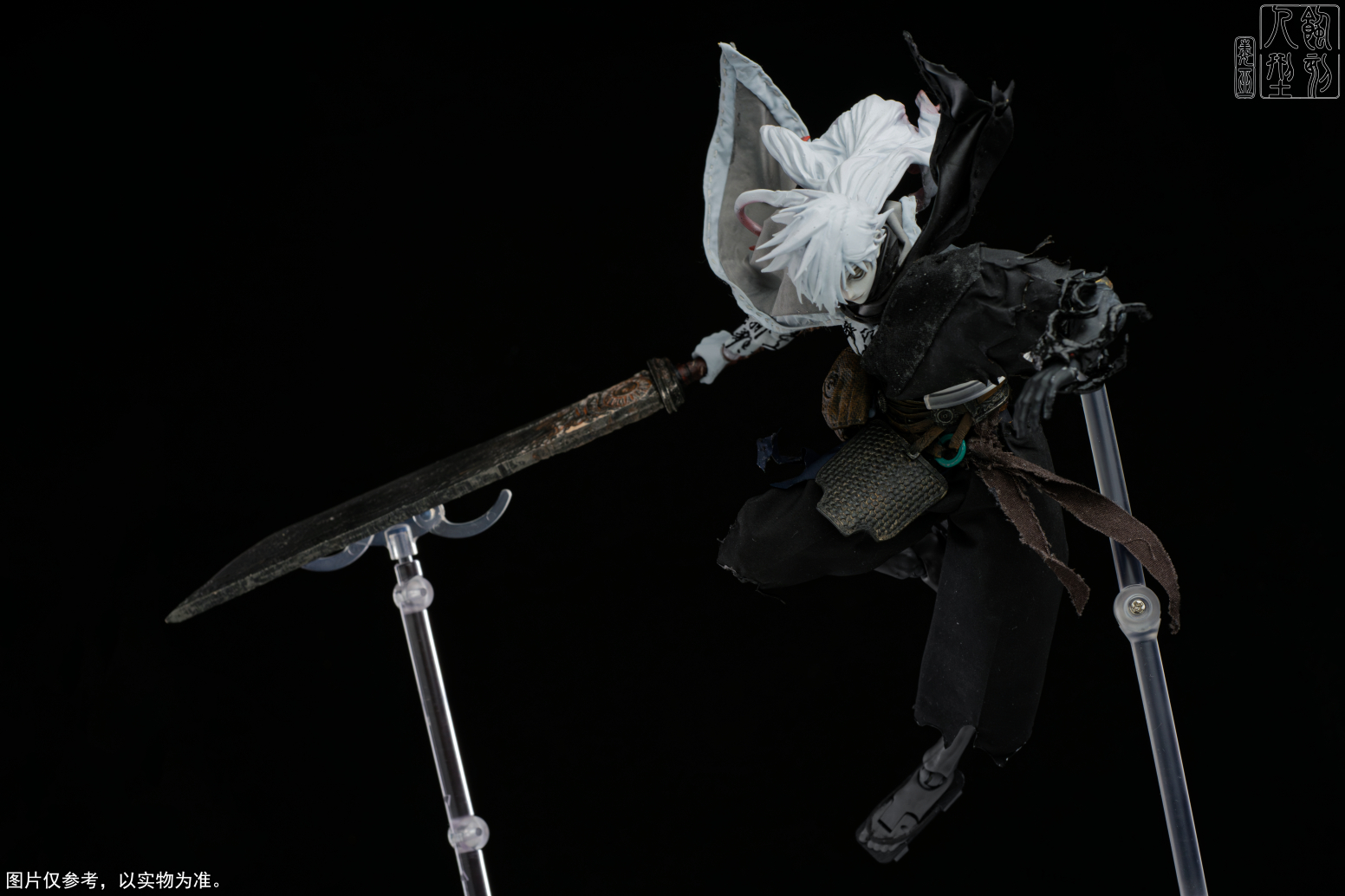 [สั่งจอง]Etched Humanoid 1/12 : “The Witch” Zhang Qing - Calligraphy Edition