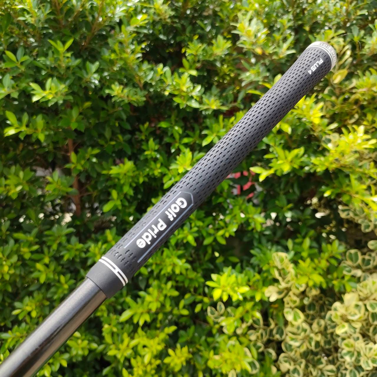 DRIVER CLEVELAND XL270 องศา 9 ก้านโม FLEX R หัวใหญ่ ตีไกลจัดๆ เสียงสนั่น หน้าสัมผัสได้มียิงเลเซอร์บางๆ เพื่อให้เกิดแบคสปิด ลดไซด์สปิน และสวีตสปอตกว้างมากๆ ไม้กอล์ฟมือสอง ของแท้ BY NakaraLuxurious