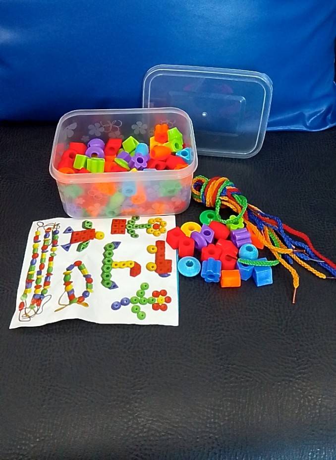 ลูกปัดอนุบาล หลายสีหลายรูปทรง 140 ชิ้น, ของเล่นเสริมพัฒนาการ, ของเล่น, สื่อการสอน เด็กอนุบาล