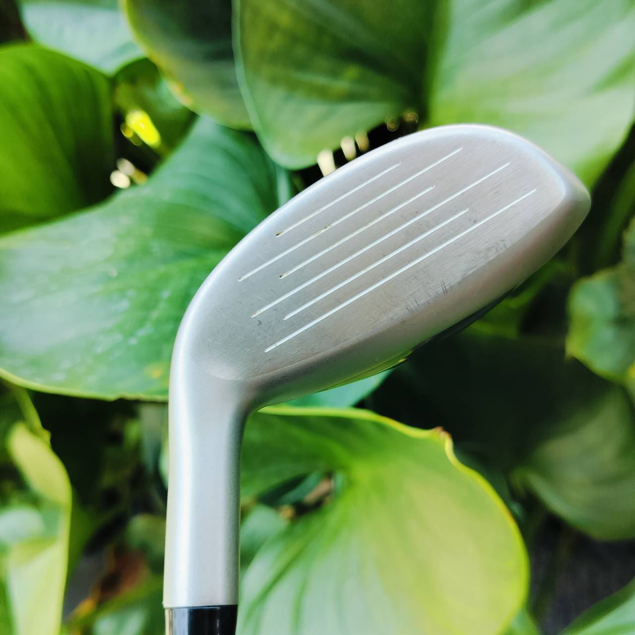 ** ไม้กอล์ฟผู้หญิง ** U5 Taylormade r7 Draw องศา 25 วางหมุดน้ำหนักไว้ช่วยคุณผู้หญิง ที่มักตีเฟดออกขวาให้กลับมาตรง ชดเชยความผิดพลาดอย่างมาก ตีโดนง่ายมาก ไม้กอล์ฟพรีเมี่ยมมือสอง ของแท้ By NakaraLuxurious