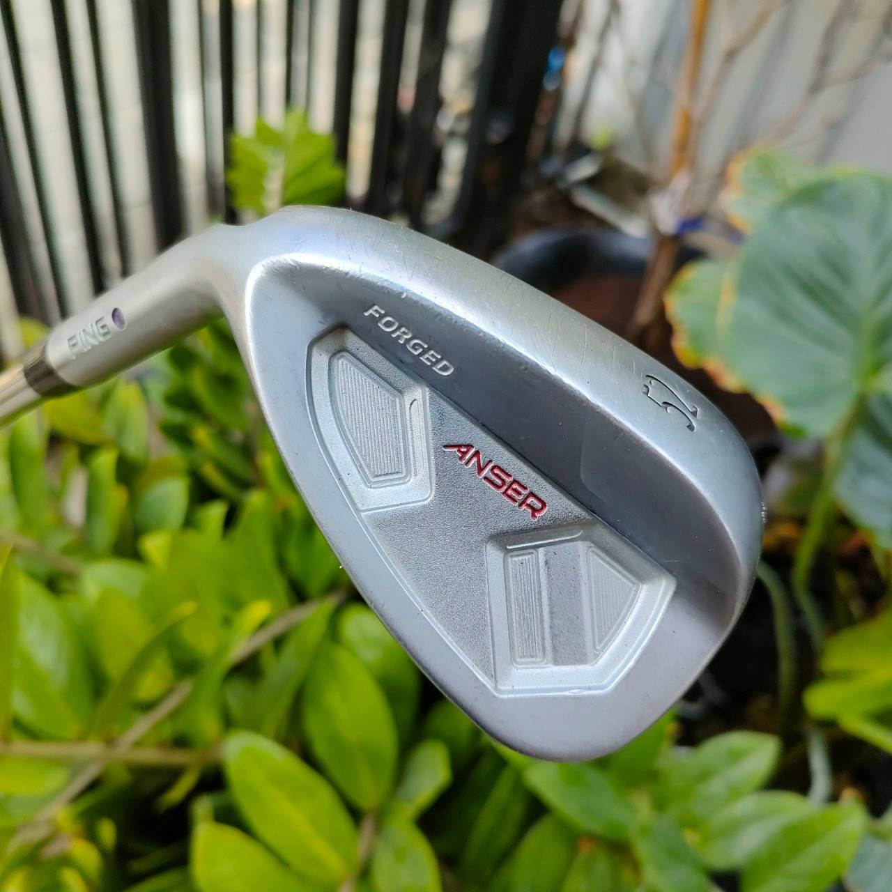 ** ไม้กอล์ฟสำหรับท่านที่ถนัดซ้าย ** WEDGE PING ANSER FORGED จุดม่วง องศา 52 ก้าน DG SPINNER FLEX WEDGE สุดยอด WEDGE FORGED ของ PING ไม้กอล์ฟพรีเมี่ยมมือสอง By NakaraLuxurious