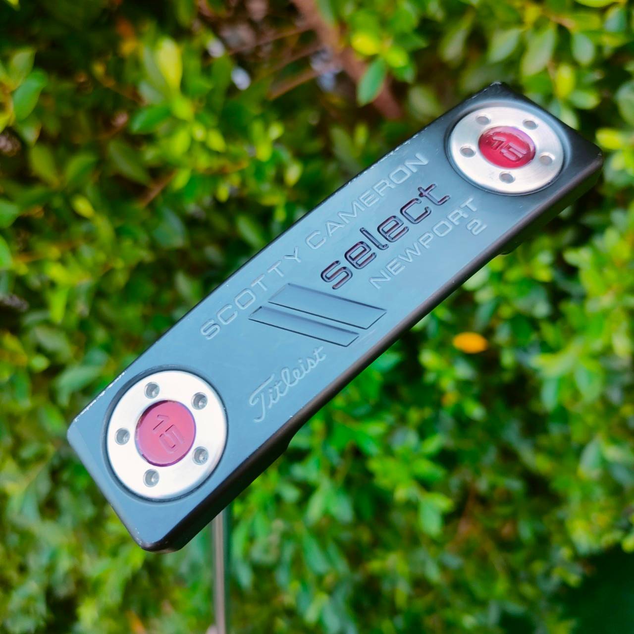 ***ไม้กอล์ฟสำหรับท่านที่ถนัดซ้าย*** PUTTER TITLEIST SCOTTY CAMERON SELECT NEWPORT 2 ความยาว 35 นิ้ว สภาพสวยงามมาก!! พัตเตอร์ยอดนิยมสูงสุดในโลก!! ไม้กอล์ฟมือสอง ของแท้ BY NakaraLuxurious