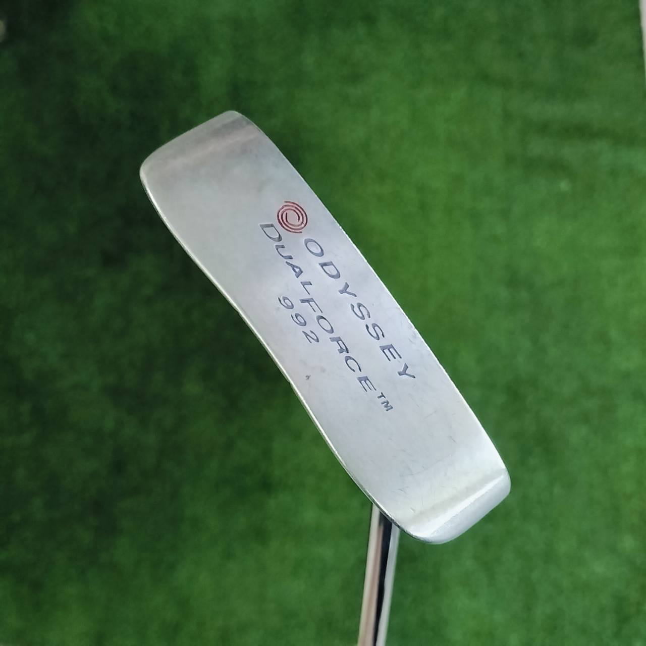 PUTTER ODYSSEY DUAL FORCE 992 หน้าอินเซิร์ทดีมาก นุ่ม เกาะไลน์มาก รูปทรงพัตต์ง่าย สโตรคสบายๆ ไม้กอล์ฟพรีเมี่ยมมือสอง ของแท้ By NakaraLuxurious