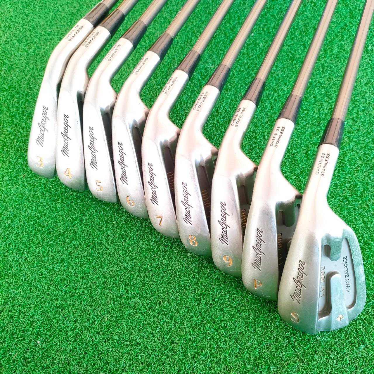 ชุดเหล็ก MACGRAGOR CG 1800 4-WAY BALANCE มีเหล็ก 3-9 PW SW ก้าน VELOCITIZED 450 ถ่วงบล๊านซ์ 4 ทิศ ตีง่ายมาก ตีตรงมากๆ น้ำหนักรวมเบามาก แต่น้ำหนัก สวิงเวทดีมาก