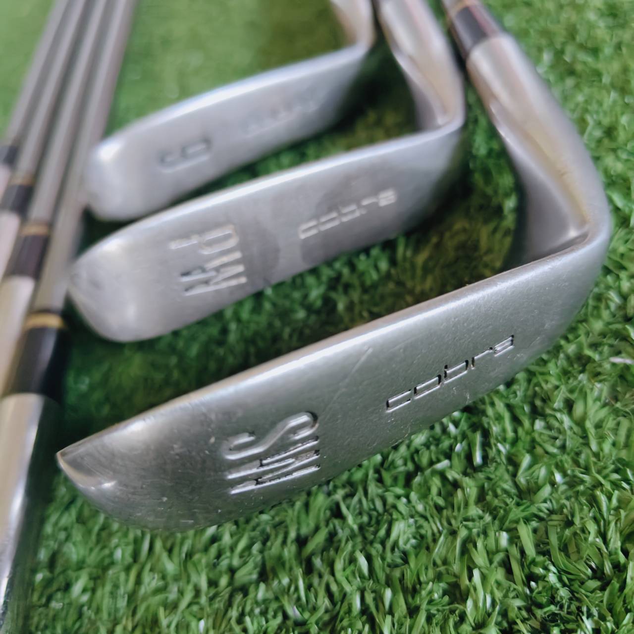 ชุดเหล็ก KING COBRA OVERSIZE ⛳ ครบเซตตีง่าย ฟีลนุ่ม เหมาะทั้งมือใหม่และผู้เล่นที่ต้องการความมั่นใจ!