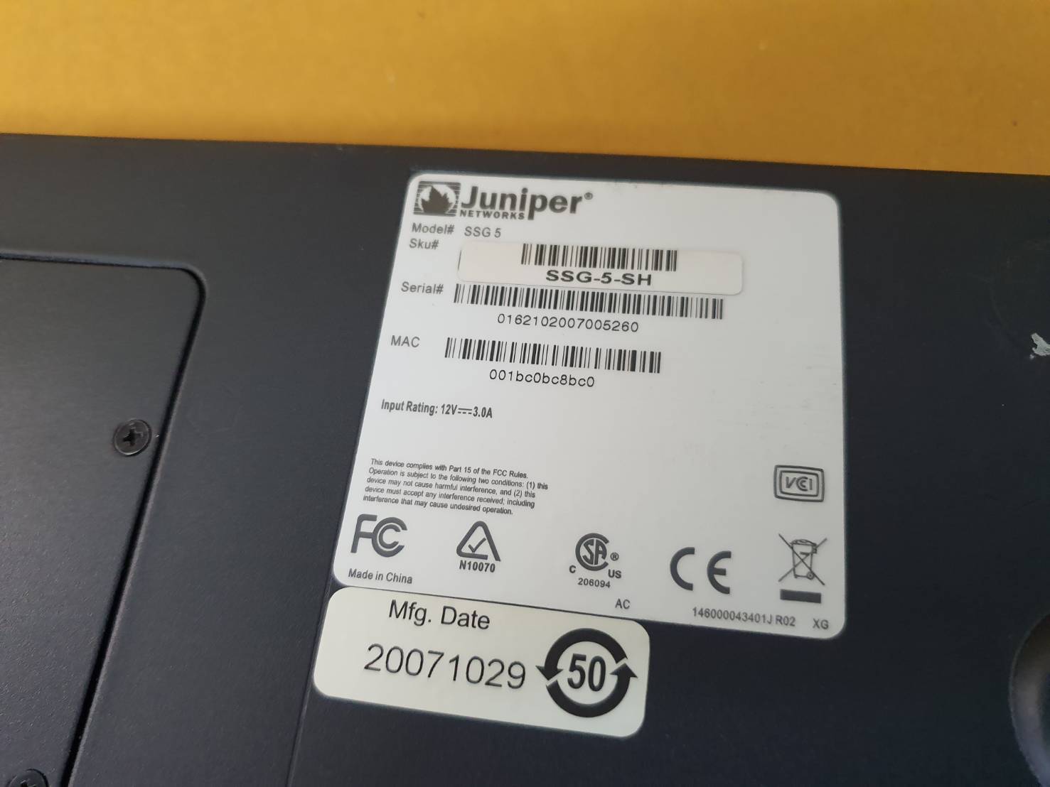 Juniper SSG-5-SH Secure Services Gateway VPN