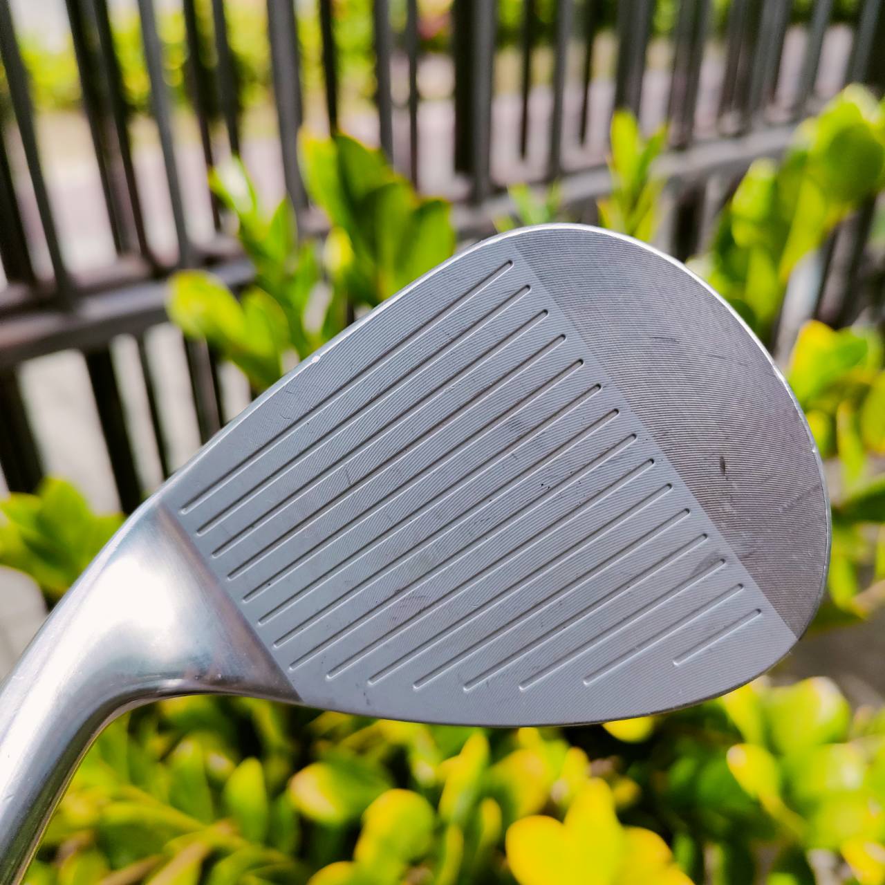 WEDGE MIZUNO S18 องศา 54 BOUNCE 12 ก้าน DG WEDGE FLEX วัสดุ Grain Flow Forging ก็กินขาดแล้วค่ะ หน้าใบ MILLED แบบสุดๆ สปินจัดๆ นุ่มๆ เลยค่ะ ไม้กอล์ฟพรีเมี่ยมมือสอง ของแท้ By NakaraLuxurious