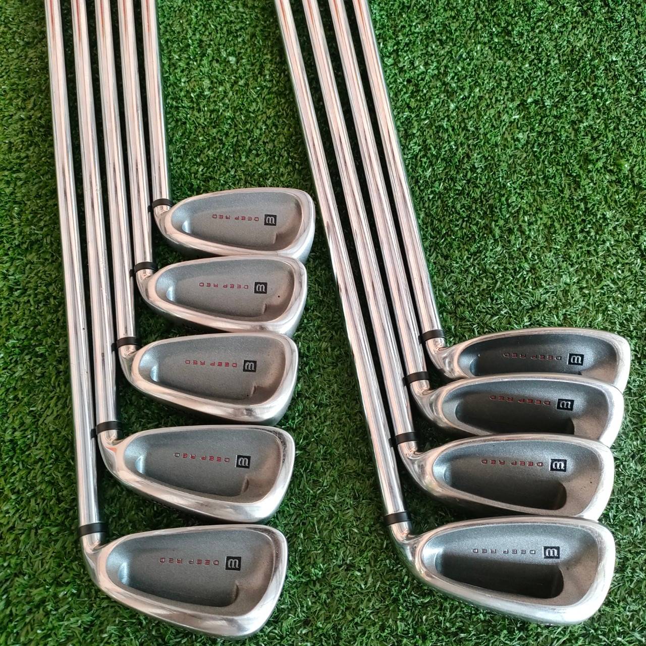 ชุดเหล็ก WILSON DEEP RED FAT SHAFT มีเหล็ก 3-9 เเละ PW SW GW ** ชุดนี้ขาด เหล็ก 6 ** ก้าน WILSON DEEP RED FLEX R เป็นรุ่นพิเศษ ก้านพิเศษ!! ไม้กอล์ฟมือสอง ของแท้ BY NakaraLuxurious