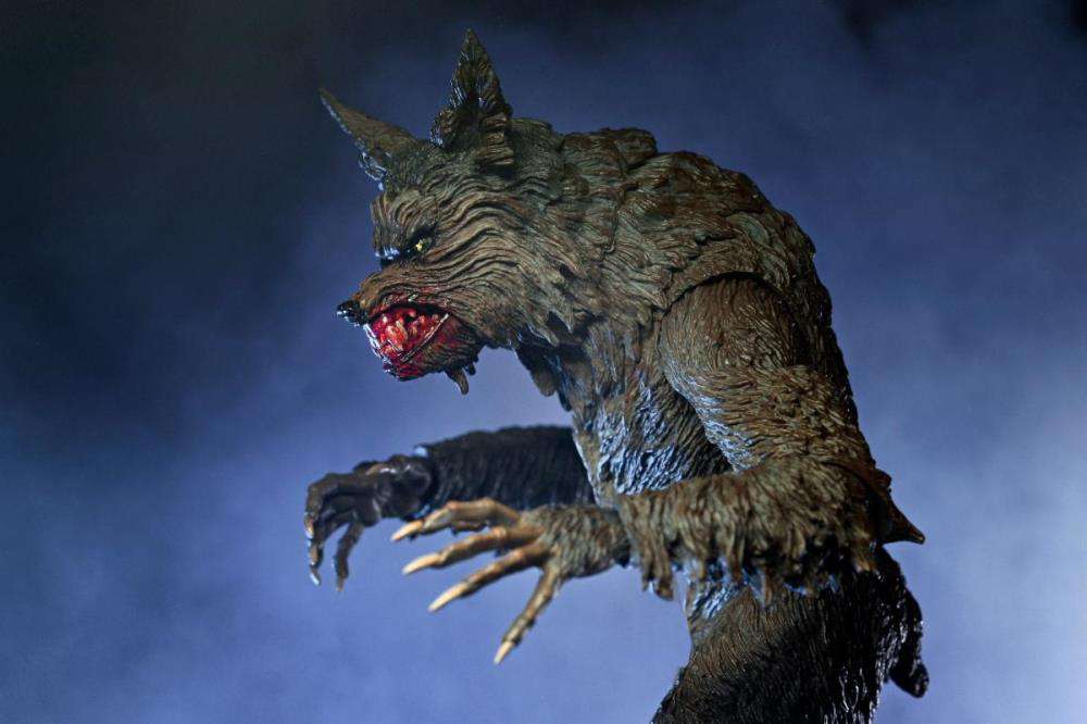 [สั่งจอง] Neca 9" : The Howling Werewolf