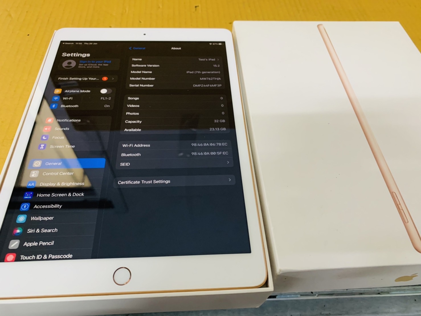ไอแพด iPad 7th Gen 32GB/10.2″/Wi-Fi/Gold