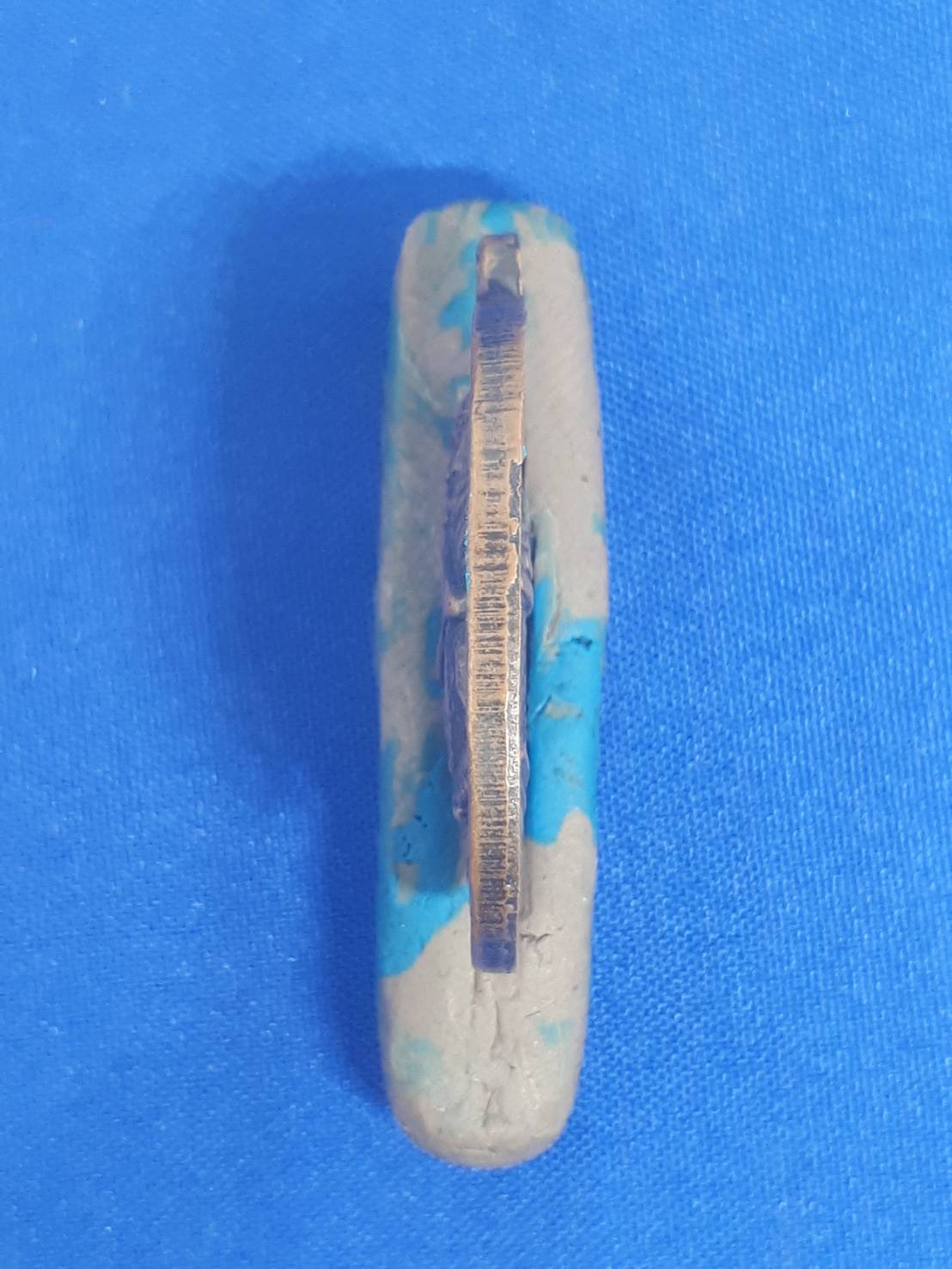 เหรียญ หลวงพ่อ คูณ บริสุทโธ รุ่น ที่ระลึก พระบาท สมเด็จ พระเจ้า อยู่หัว เสด็จ พระราชดำเนิน บรรจุ พระ บรมสารีริกธาตุ ณ วัด บ้านไร่ อ.ด่านขุนทด นครราชสามา 11ม.ค.38 200.-