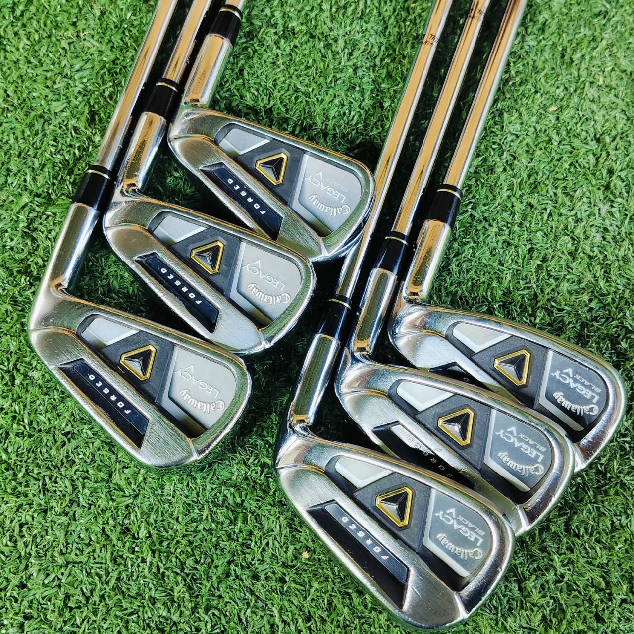 ชุดเหล็ก Callaway LEGACY BLACK V (Forged) ตัวพรีเมี่ยมสูงสุด เน้นขายในญี่ปุ่น วัสดุใส่เต็ม คุณภาพแบบเน้นที่สุดของ Callaway VAR (การดูดซับการสั่นสะเทือน) ทำให้ได้ฟีลลิ่ง ที่เหนือชั้นกว่าเหล็ก FORGED ทั่วไป ไม้กอล์ฟพรีเมี่ยมมือสอง ของแท้ By NakaraLuxurious