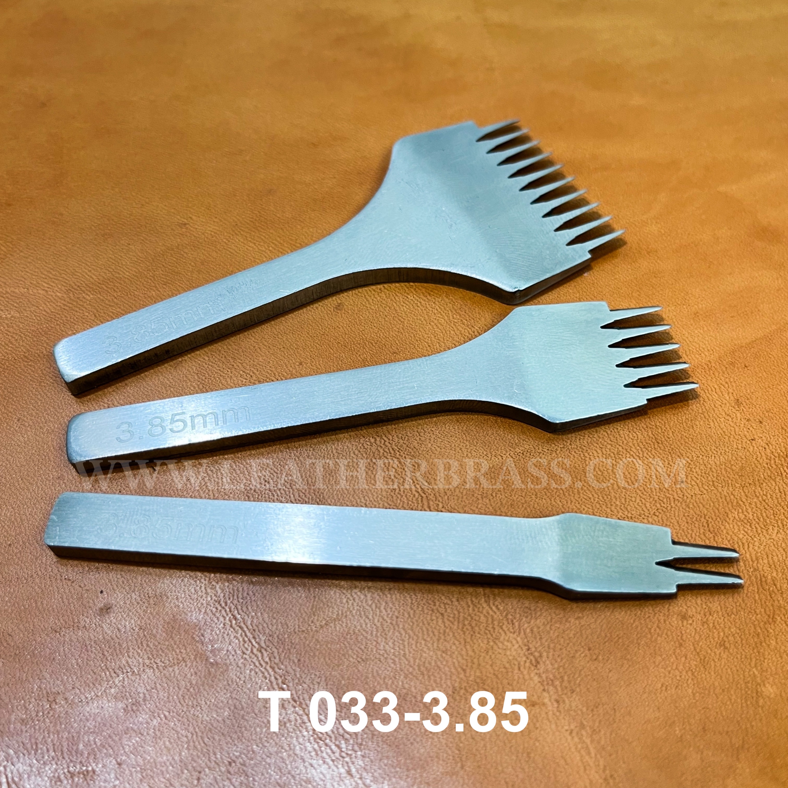 T033-3.85 ส้อมตอกแบบเฉียง ชุด 3 ชิ้น ขนาด 3.85 มิล เนื้อเหล็กชุบ อุปกรณ์เครื่องหนัง**ราคาต่อชุด**