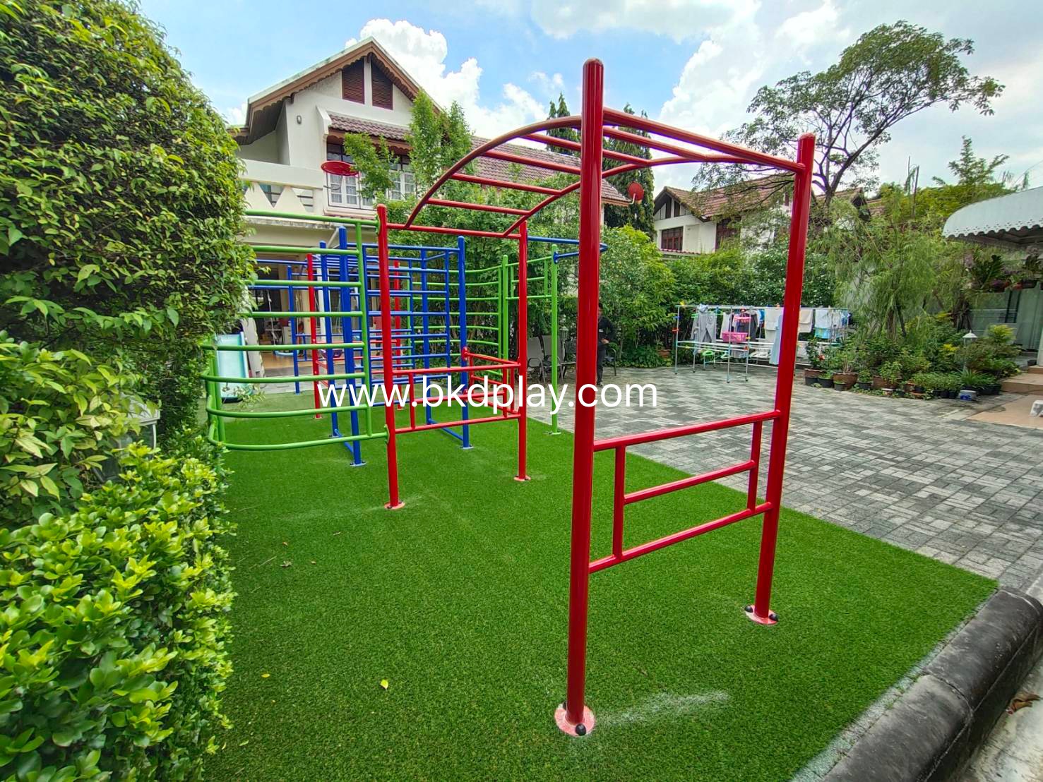 เครื่องเล่นสนามกลางแจ้ง สำหรับเด็กประถม ชุดปีนป่ายรวม บาร์โหนแสนสนุก ปีนป่ายเหล็ก เครื่องเล่นสนามเหล็ก รวม OutdoorPlayground, ราคาโรงงาน