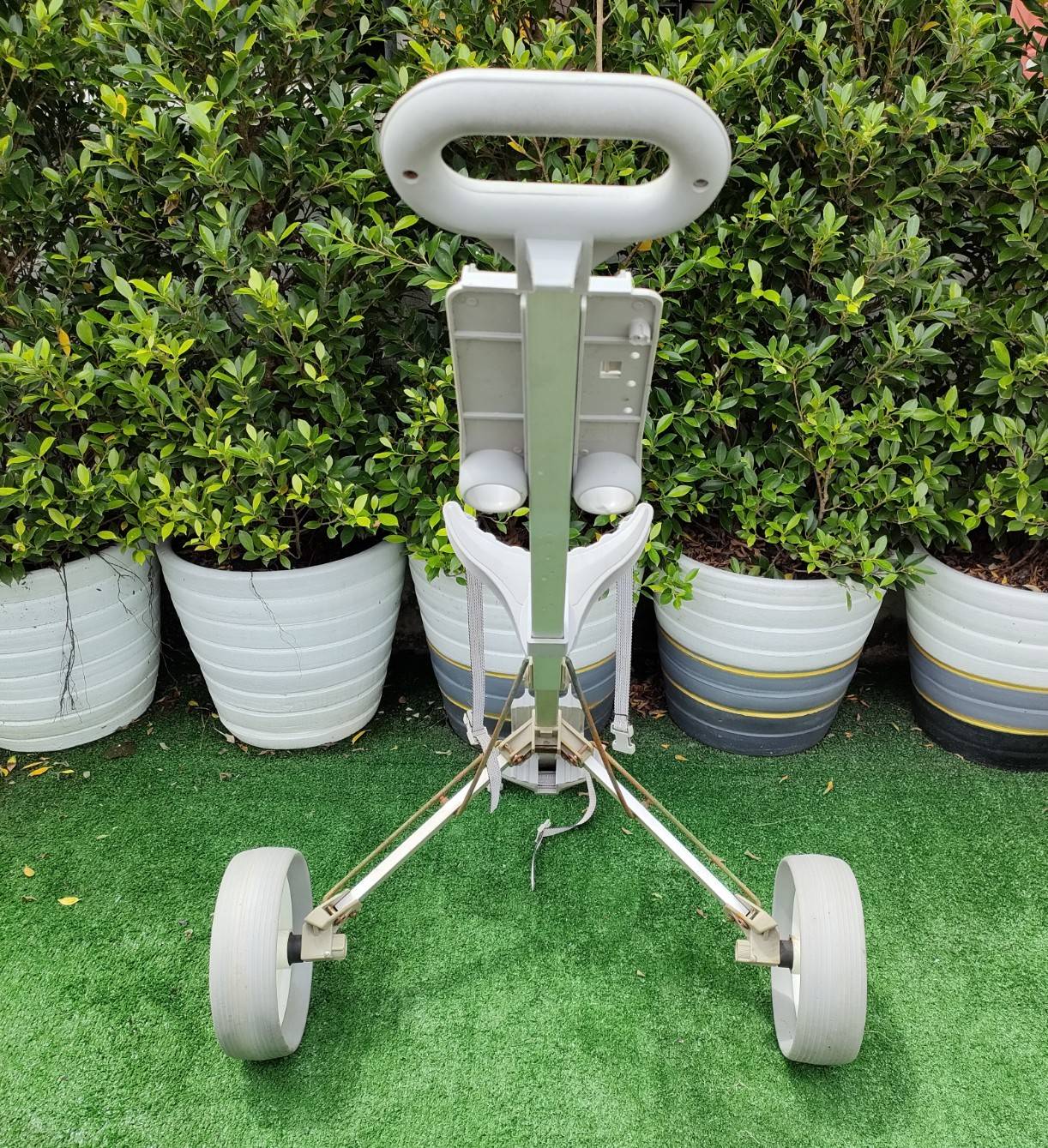 รถลากถุงกอล์ฟมือสอง สภาพสวยงามเดิมๆพร้อมใช้ แข็งแรงทนทานครับ