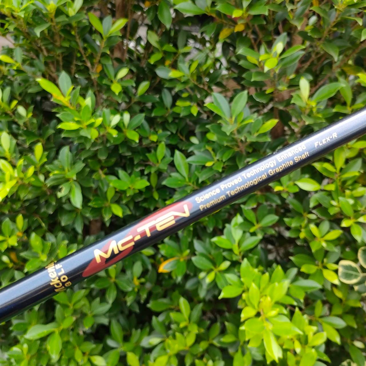 ชุดเหล็ก MCKENLT MC-TEN POWER SOLE มีเหล็ก 3-9 PW SW ก้าน MC-TEN FLEX R เหล็กใบใหญ่ตีง่ายน้ำหนักเบาครับ