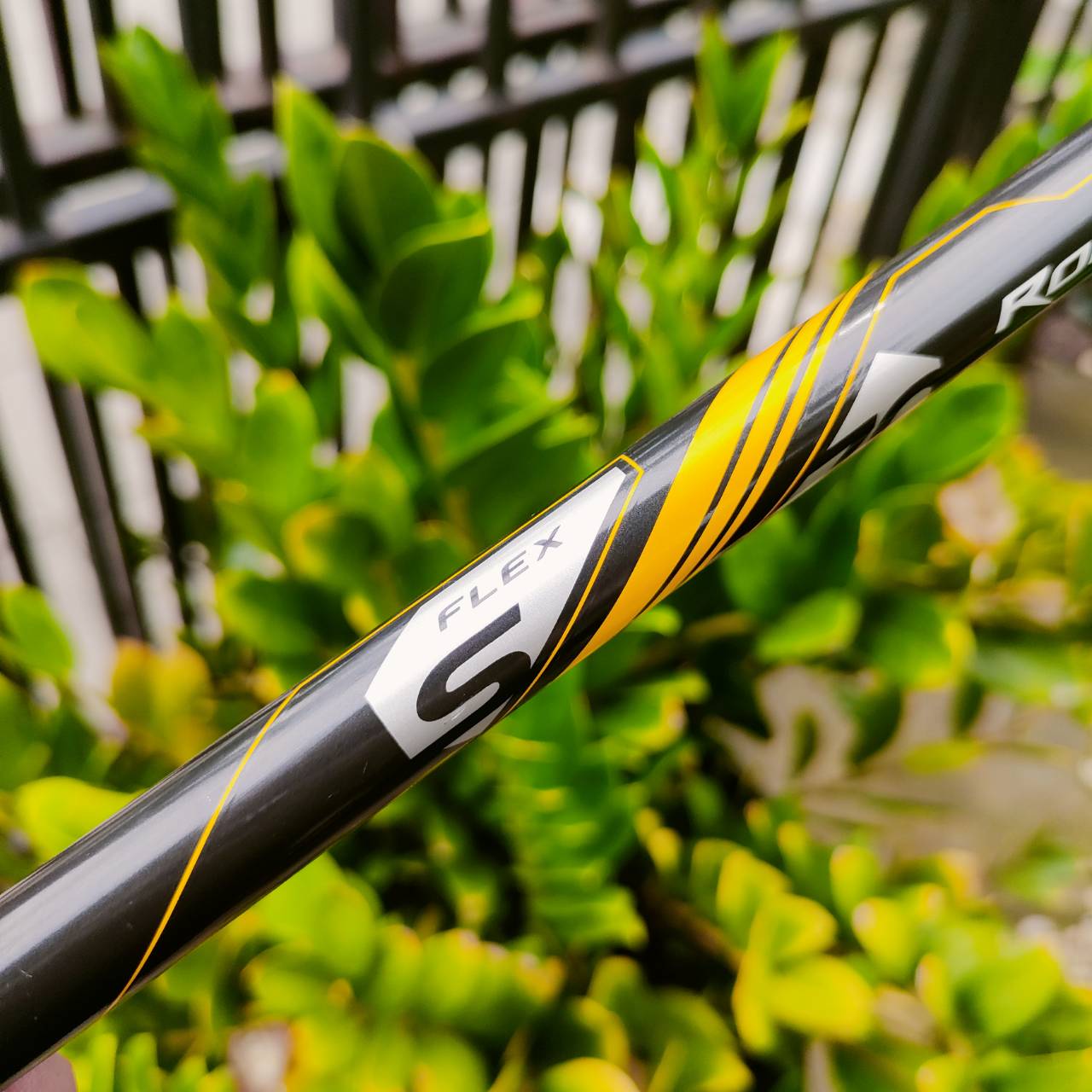 ก้านสำหรับใส่ Fairwaywoods Taylormade ROCKET FUEL เป็นก้าน MATRIX FLEX S มือสองสภาพสวยมากเดิมๆ ไม้กอล์ฟพรีเมี่ยมมือสอง ของแท้ By NakaraLuxurious