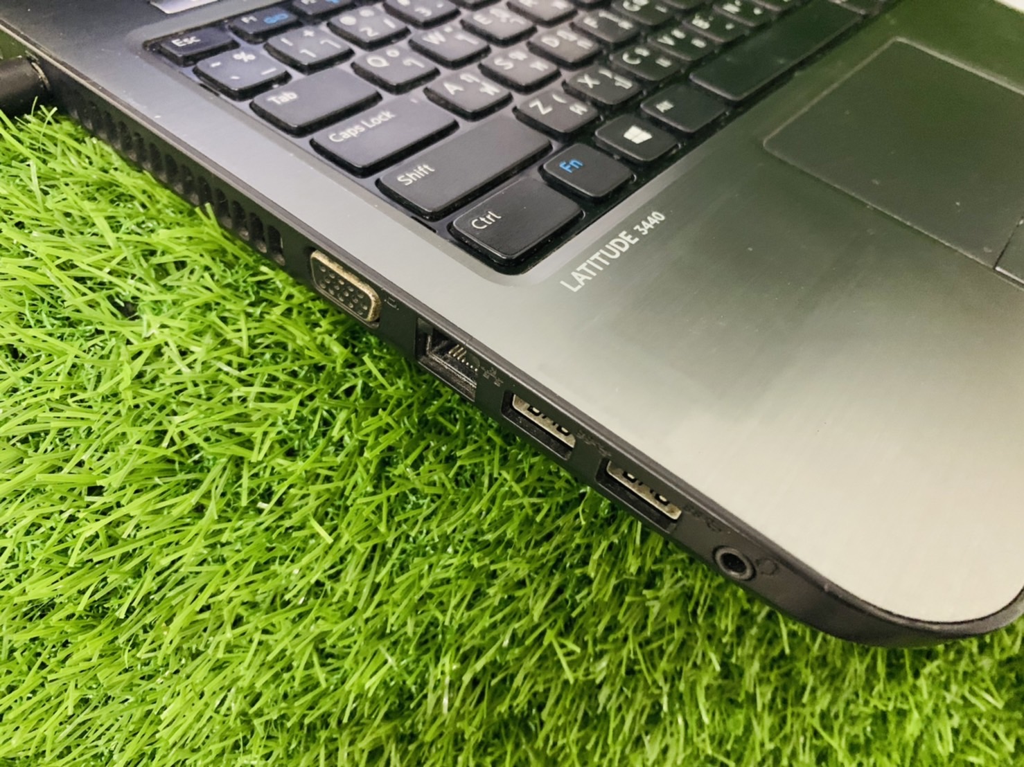 Notebook โน๊ตบุ๊ค DELL Latitude 3440 - 14 inch แบตเสื่อม จอมีรอย แถม กระเป๋า