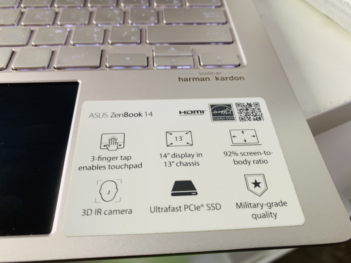 โน้ตบุ๊ค Notebook Asus ZenBook UX434F 14.0-inch พร้อมใช้งานมีประกัน