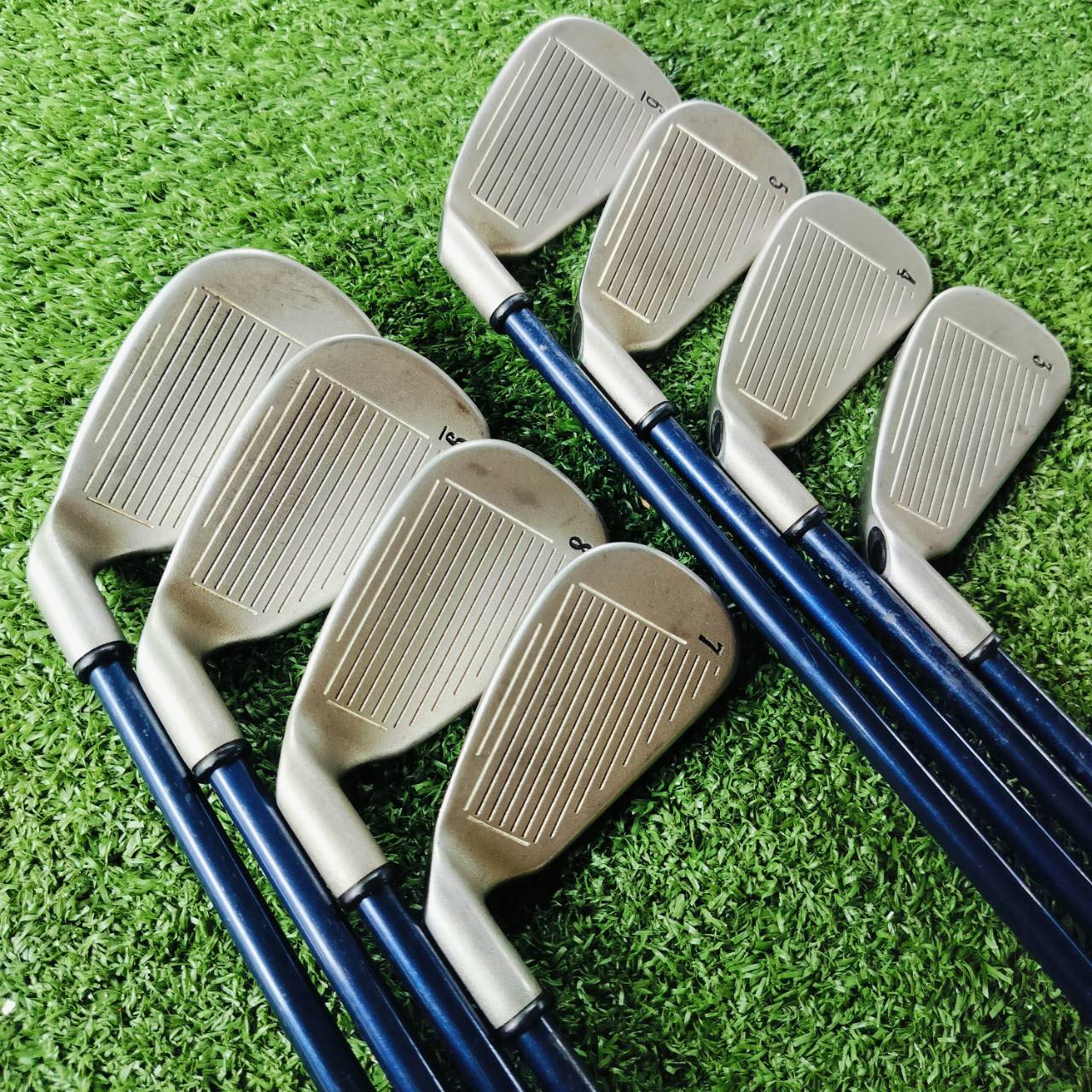 ชุดเหล็ก Callaway X-12 ก้าน RCH99 FLEX FIRM หรือ SR สภาพสวยมากๆ เดิมมากๆเลยค่ะ เป็นชุดที่ตีง่ายมาก และตีดีมาก ไม้กอล์ฟพรีเมี่ยมมือสอง ของแท้ By NakaraLuxurious