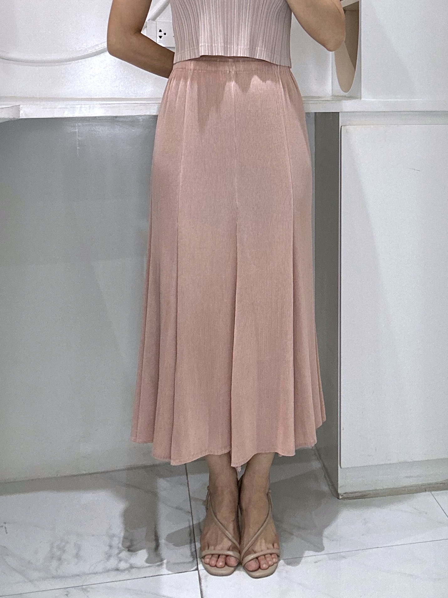 ปรับราคาลง20%!! ยาว 34นิ้ว! 2MUAY รุ่น GJO1744 กระโปรงพลีทคุณภาพ MERMAID PLEATED SKIRT 9 สี FREE SIZE