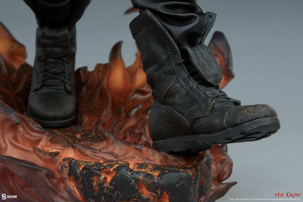 [สั่งจอง]Sideshow 300801 : Premium Format Figure - The Crow