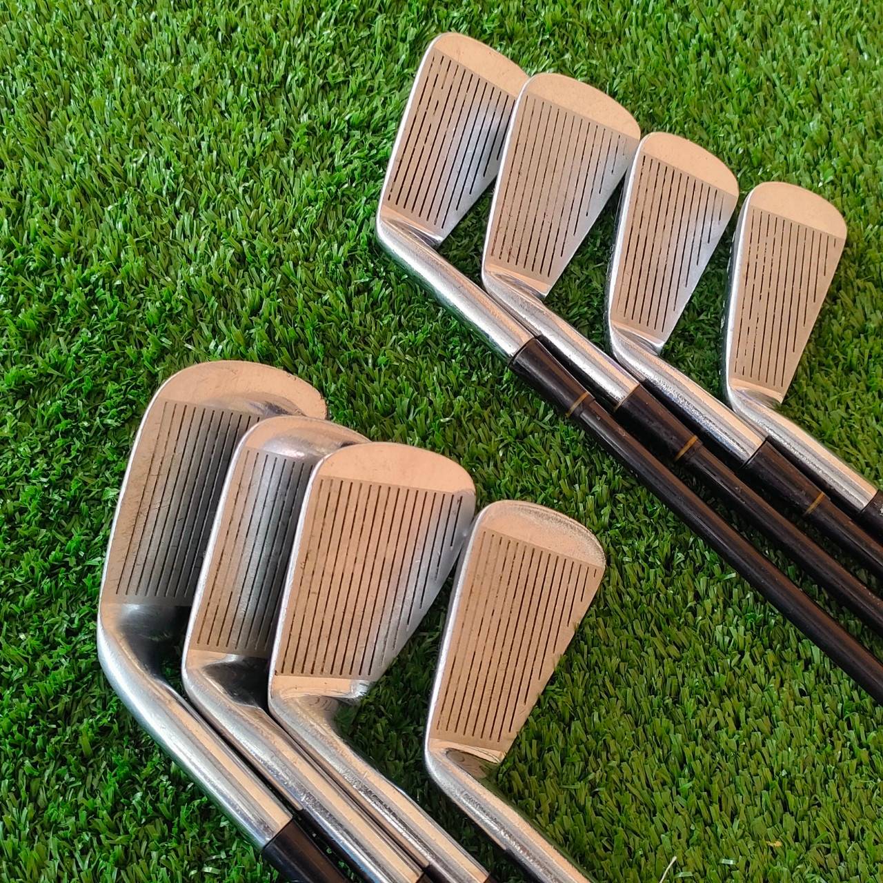 ชุดเหล็ก HONMA HIGH -POWERED PRANCER N มีเหล็ก 3-10 เเละ SW ** ขาดเหล็ก 8 ** ก้าน HONMA HIGH EXTRA 90 FLEX R-2 เหล็กตีไกล พรีเมี่ยมญี่ปุ่น วัสดุพรีเมี่ยมมากครับ