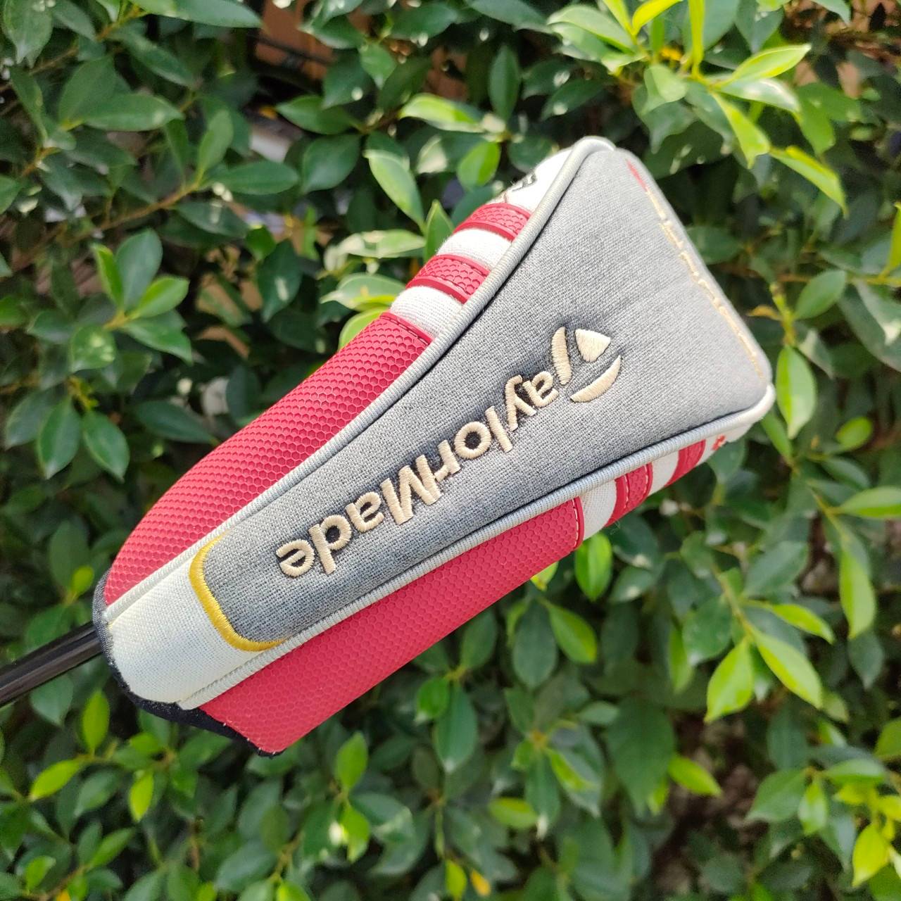 HYBRID 3 TAYLORMADE BURNER SUPERFAST องศา 18 ก้าน FUBUKI FLEX R หัวตีง่าย ตรง แม่นๆมากๆ ดีไซน์ออกสามเหลี่ยมด้านหลัง กระดองเคฟล่า ก้านพรีเมี่ยม