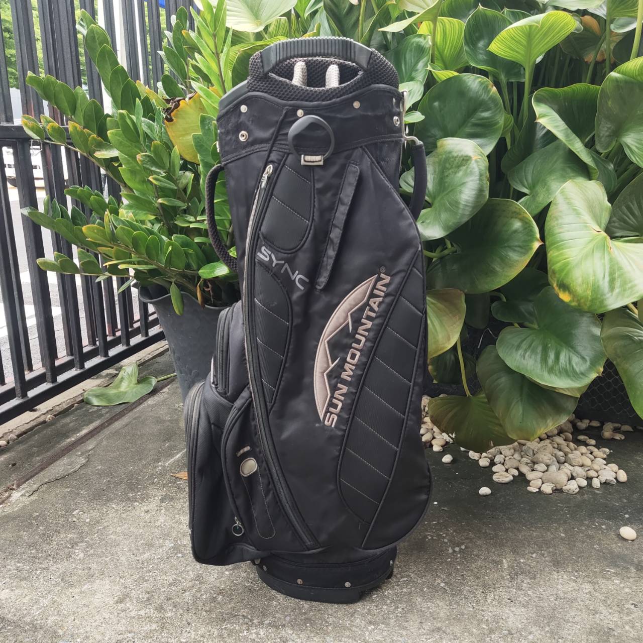 ถุงกอล์ฟ SUN MOUNTAIN SYNC (Cart Bag) แบบ 14 ช่อง ถุงกอล์ฟระดับพรีเมียม