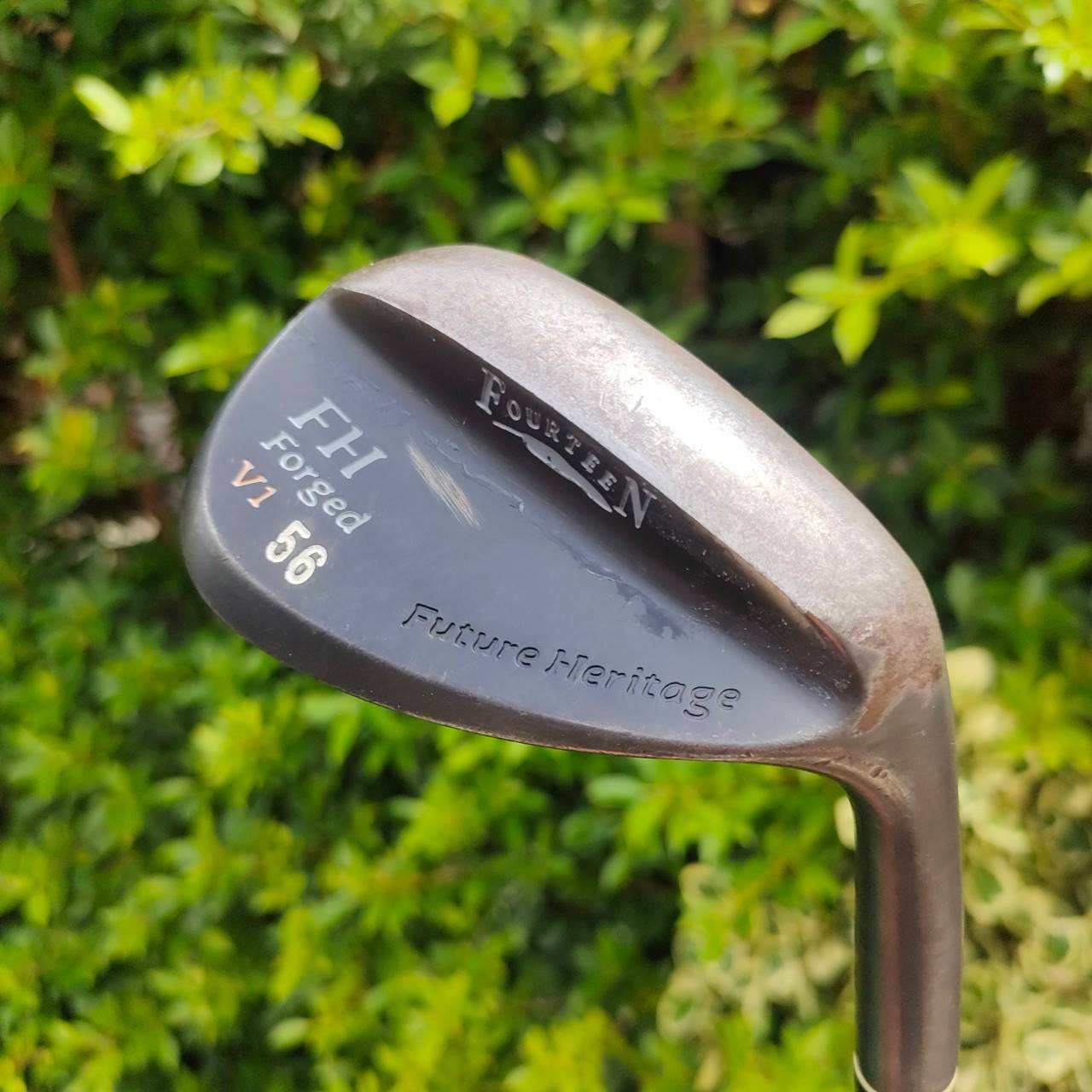 WEDGE FOURTEEN FH FORGED V1 องศา 56 ก้าน DYNAMIC GOLD FLEX WEDGE สุดยอด WEDGE อันดับ 1 พรีเมี่ยมญี่ปุ่น สุดยอดวัสดุ Forged S25C สุดพรีเมี่ยม ไม้กอล์ฟมือสอง ของแท้ BY NakaraLuxurious