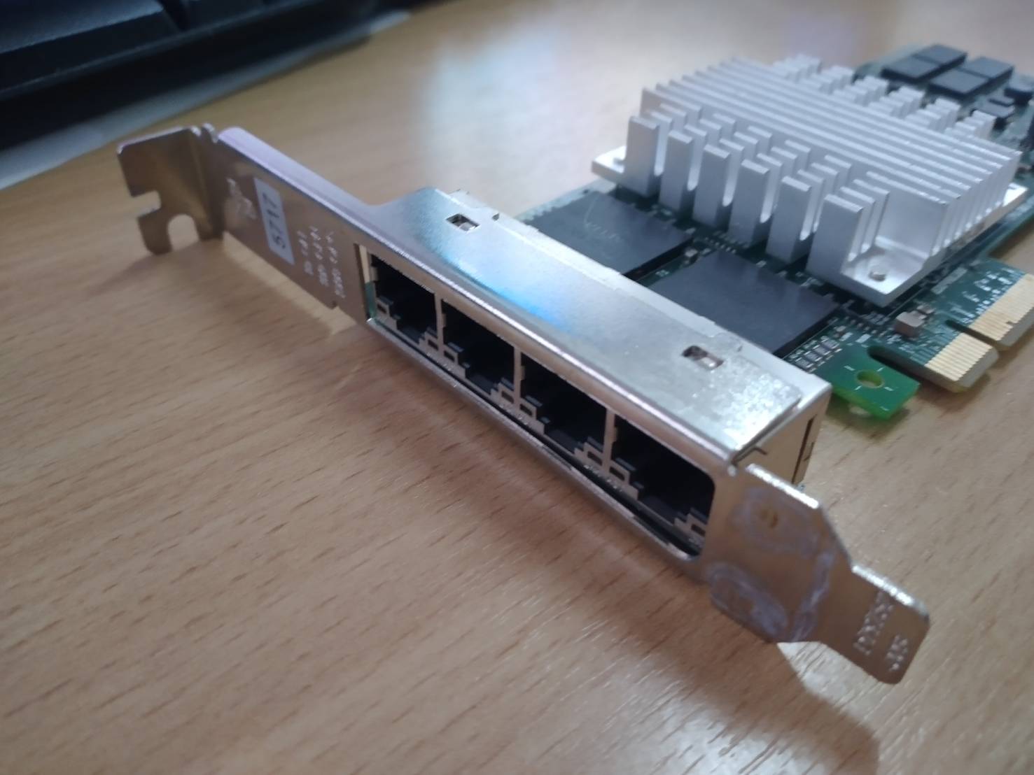 IBM INTEL PRO/1000 PT QUAD PORT PCIe GIGABIT NIC HBA SERVER ADAPTER CARD 39Y6138