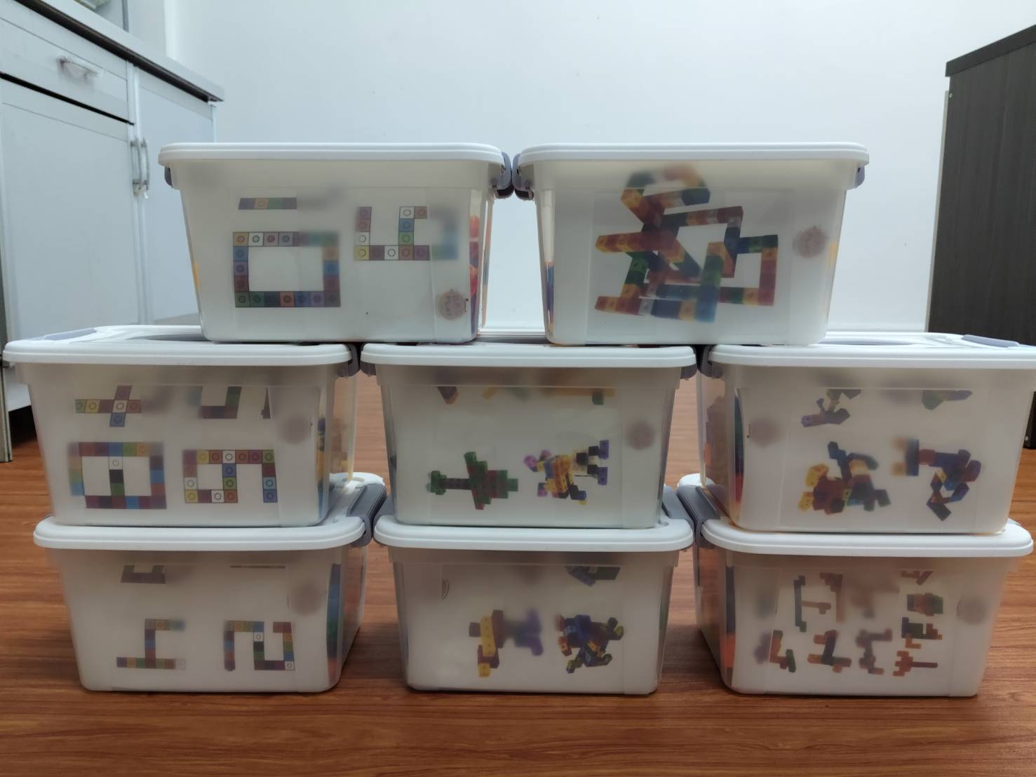 ตัวต่อลูกเต๋า บล็อกลูกบาศก์ เลโก้สี่เหลี่ยม 170 ชิ้น คละสี , ตัวต่อพลาสติก,ลูกเต๋าของเล่น,ตัวต่อ,เลโก้,บล็อก, ของเล่นเสริมพัฒนาการ, ของเล่นเด็ก, สื่อการสอน พร้อมส่งในไทย