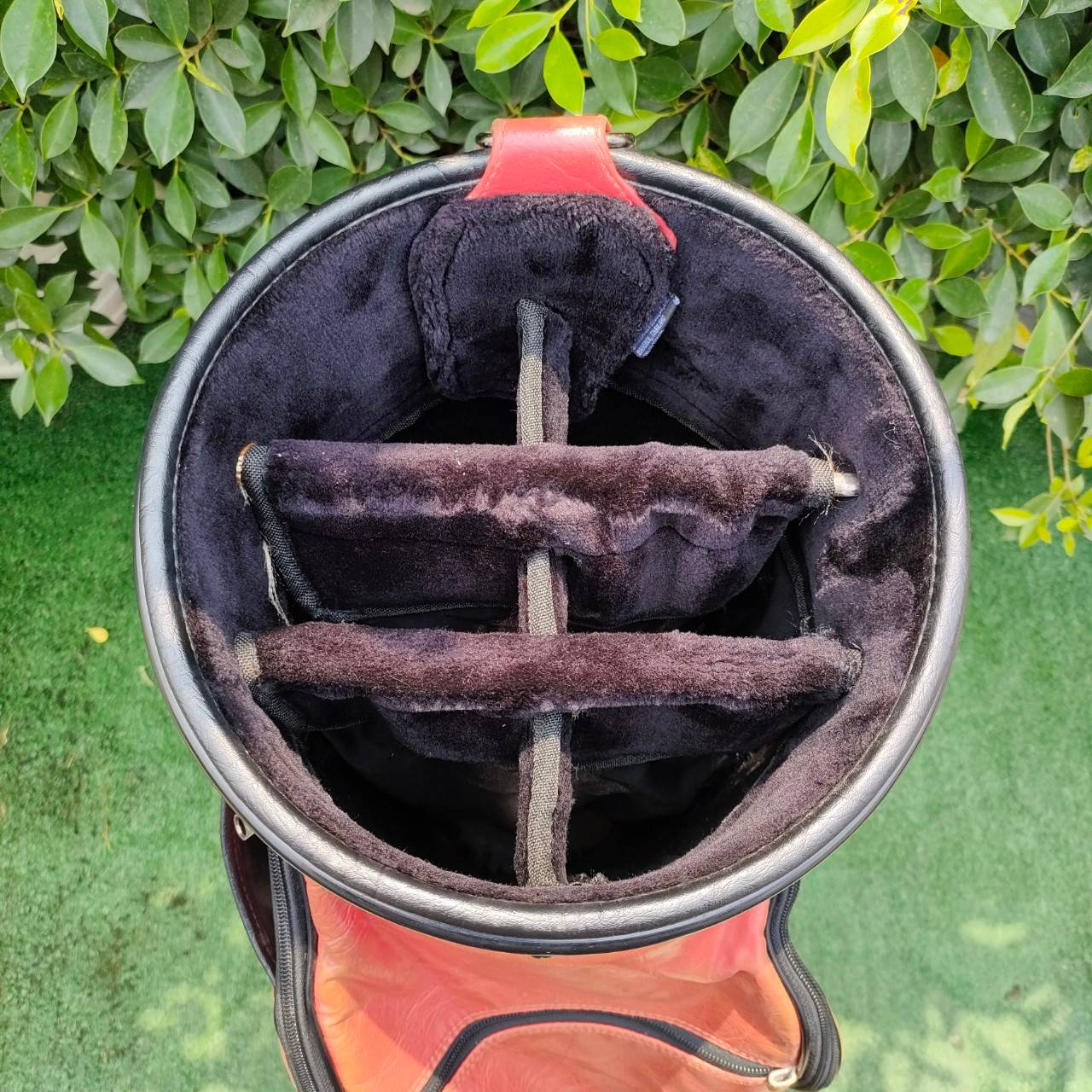 ถุงกอล์ฟ MOL มือสอง ใบใหญ่ 9 นิ้ว ดูดีเลยครับ