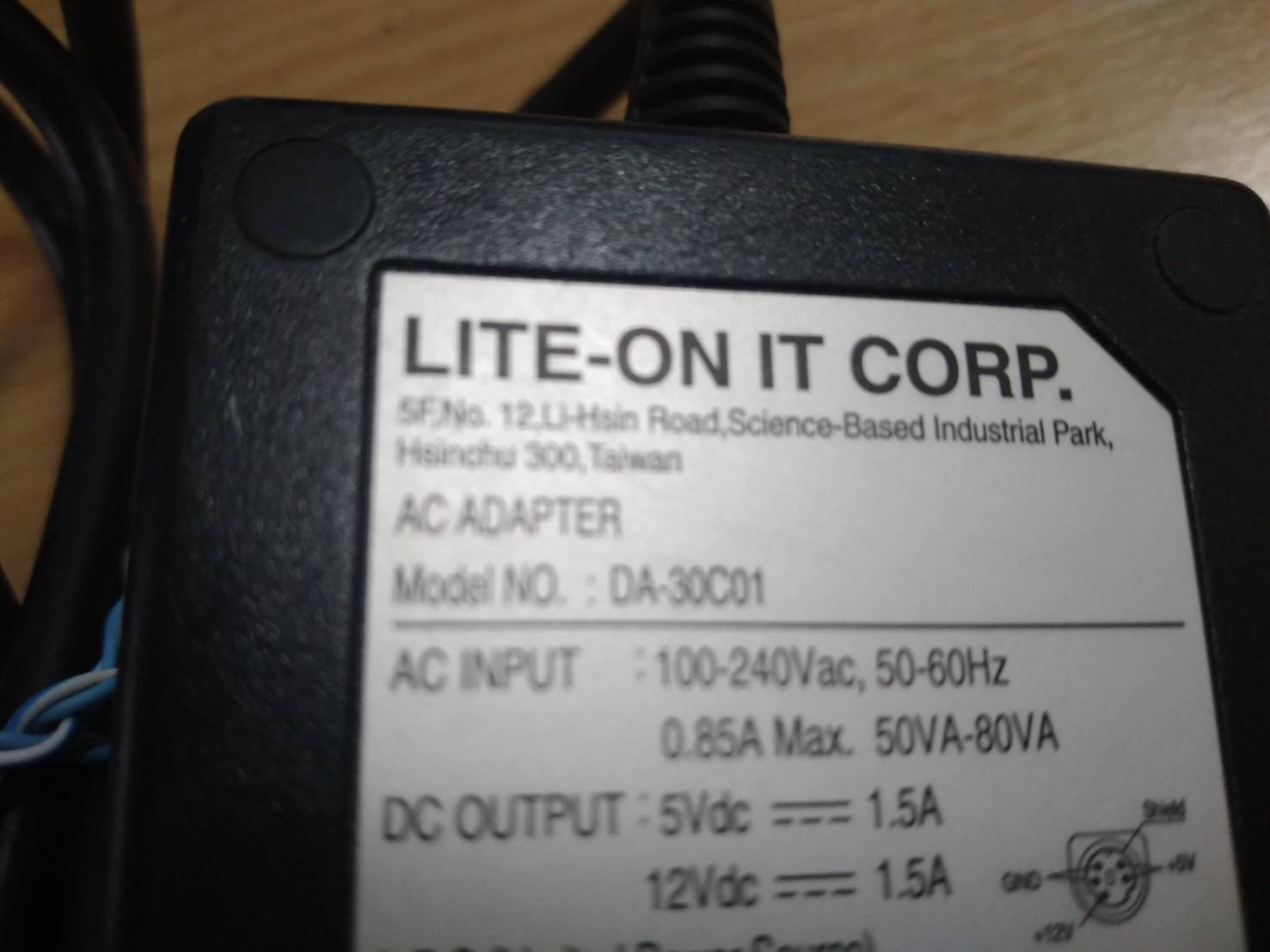 5V 12V DC 1.5A APD อะแดปเตอร์ AD6008 DA-30C01 RS-E02AB ชาร์จไฟ AC Adapter สำหรับ Samsung SE-W164 WD6400E035-00