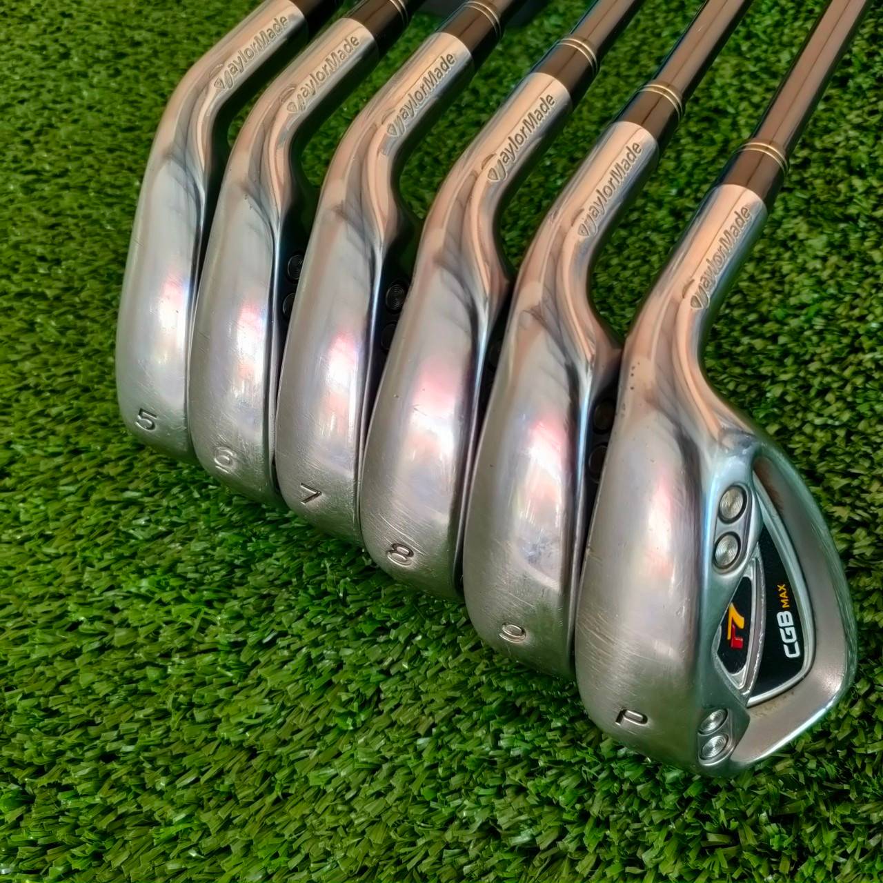 ชุดเหล็ก TAYLORMADE r7 CGB MAX หน้าเด้งมาก มีเหล็ก 5 - 9 เเละ PW ก้าน RE*AX SUPERFAST FLEX R เหล็กตีไกลมาก ตีง่ายมากๆ สุดยอดคุณถาพเต็ม MAX