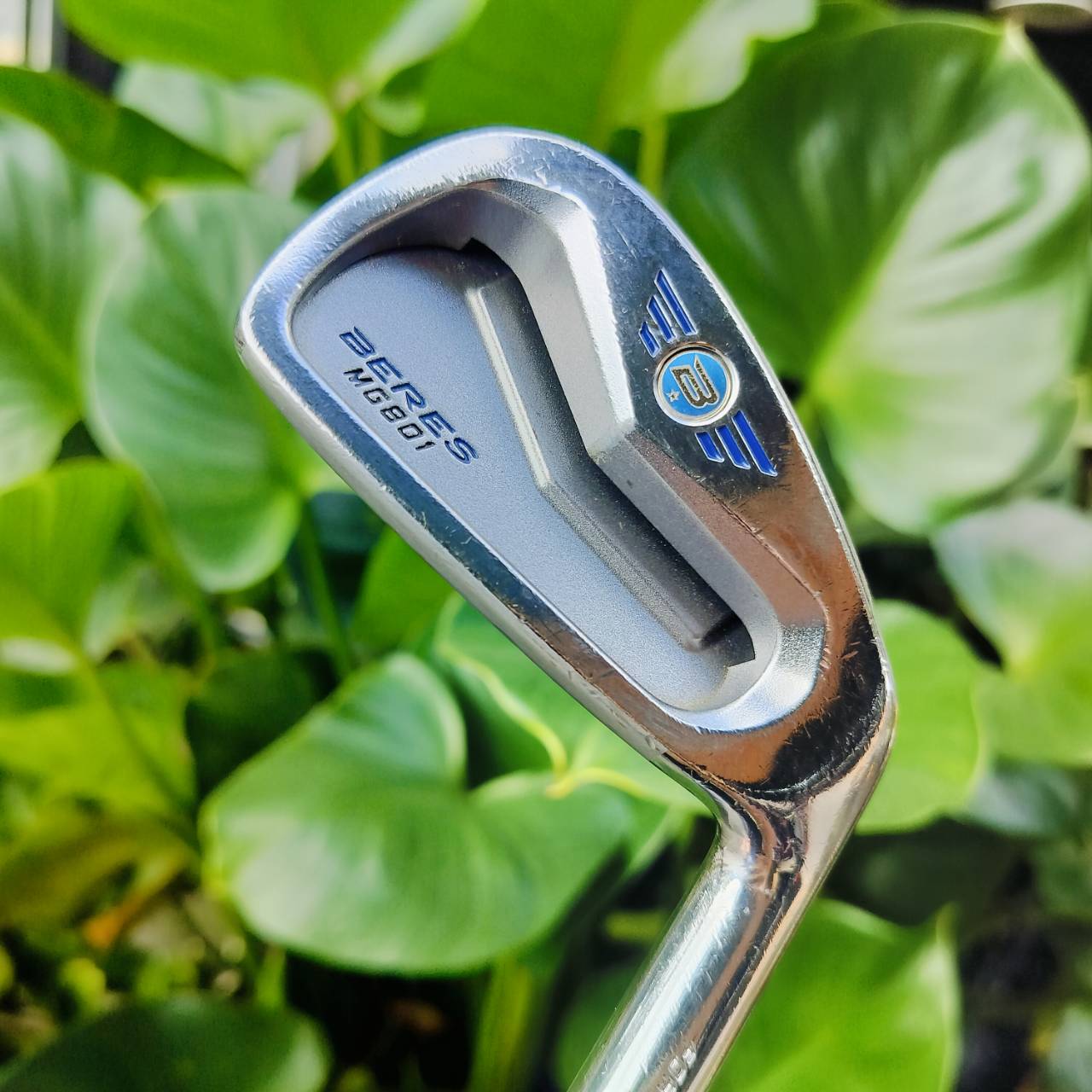 ชุดเหล็ก HONMA BERES MG801 ตัว FORGED ของ BERES จะดีกว่า รุ่นทั่วไปอย่างมาก ใส่เต็มทั้งคุณภาพ และการออกแบบให้ตีง่าย มี CAVITY โพรงลึก เพื่อการชดเชยสูงสุด ไม้กอล์ฟพรีเมี่ยมญี่ปุ่นมือสอง ของแท้ By NakaraLuxurious