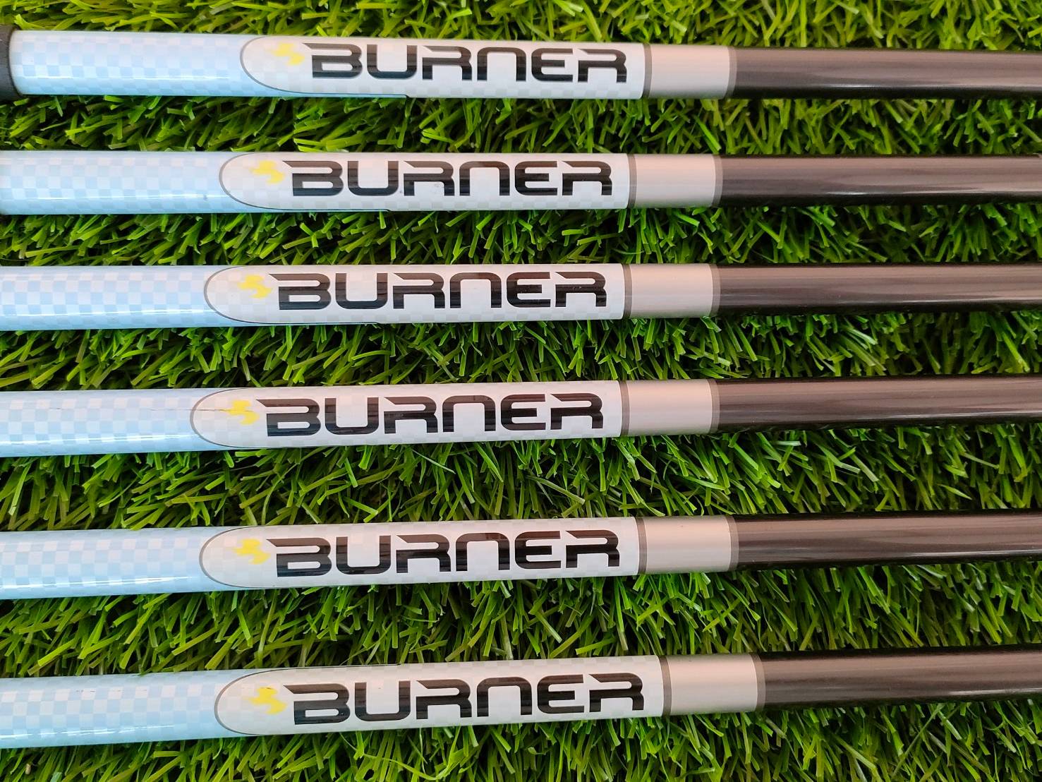 ชุดเหล็กสำหรับผู้หญิง Taylormade BURNER