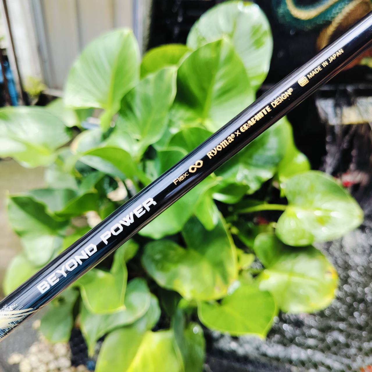 Driver ROMARO RAY TYPE R สปินเรทต่ำที่สุด ตีไกลสุดขั้วววว มาพร้อมกับก้านพรีเมี่ยมสูงสุด BEYORN POWER infinity flex สุดยอดก้านตีไกล!!! ไม้กอล์ฟพรีเมี่ยมญี่ปุ่นมือสอง ของแท้ By NakaraLuxurious