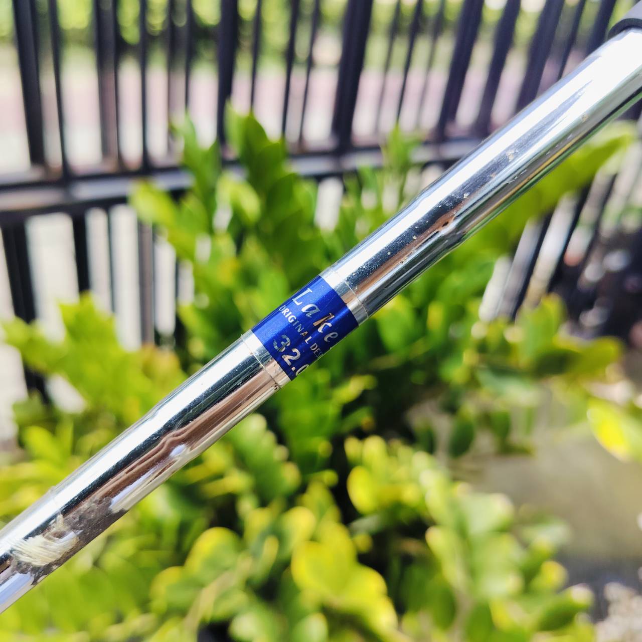 PUTTER LAKE MARRY ความยาว 34 นิ้ว น้ำหนักดี หน้าอินเซิร์ท โพลีเมอร์สุดนุ่ม และมี MILLED เพื่อช่วยให้เกาะไลน์มาก ไม้กอล์ฟพรีเมี่ยมญี่ปุ่นมือสอง ของแท้ By NakaraLuxurious