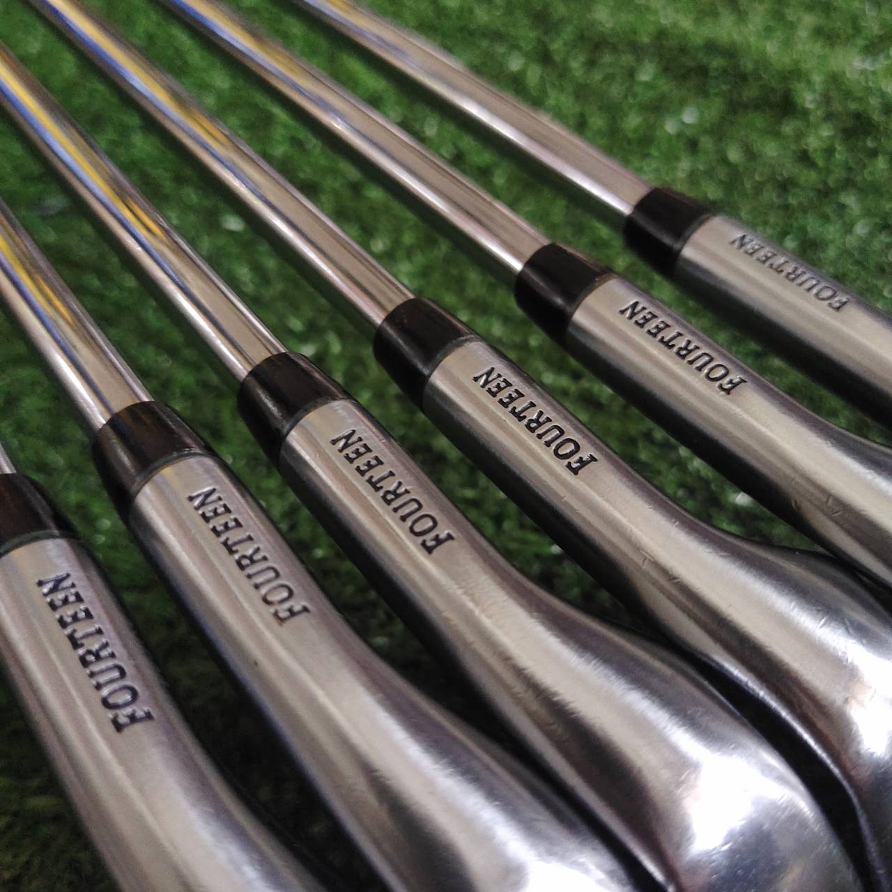 ชุดเหล็ก FOURTEEN TC530 สำหรับนักกอล์ฟที่ ต้องการฟีลลิ่ง FORGED ญี่ปุ่นแท้ๆ จากโรงงานที่ดีที่สุด