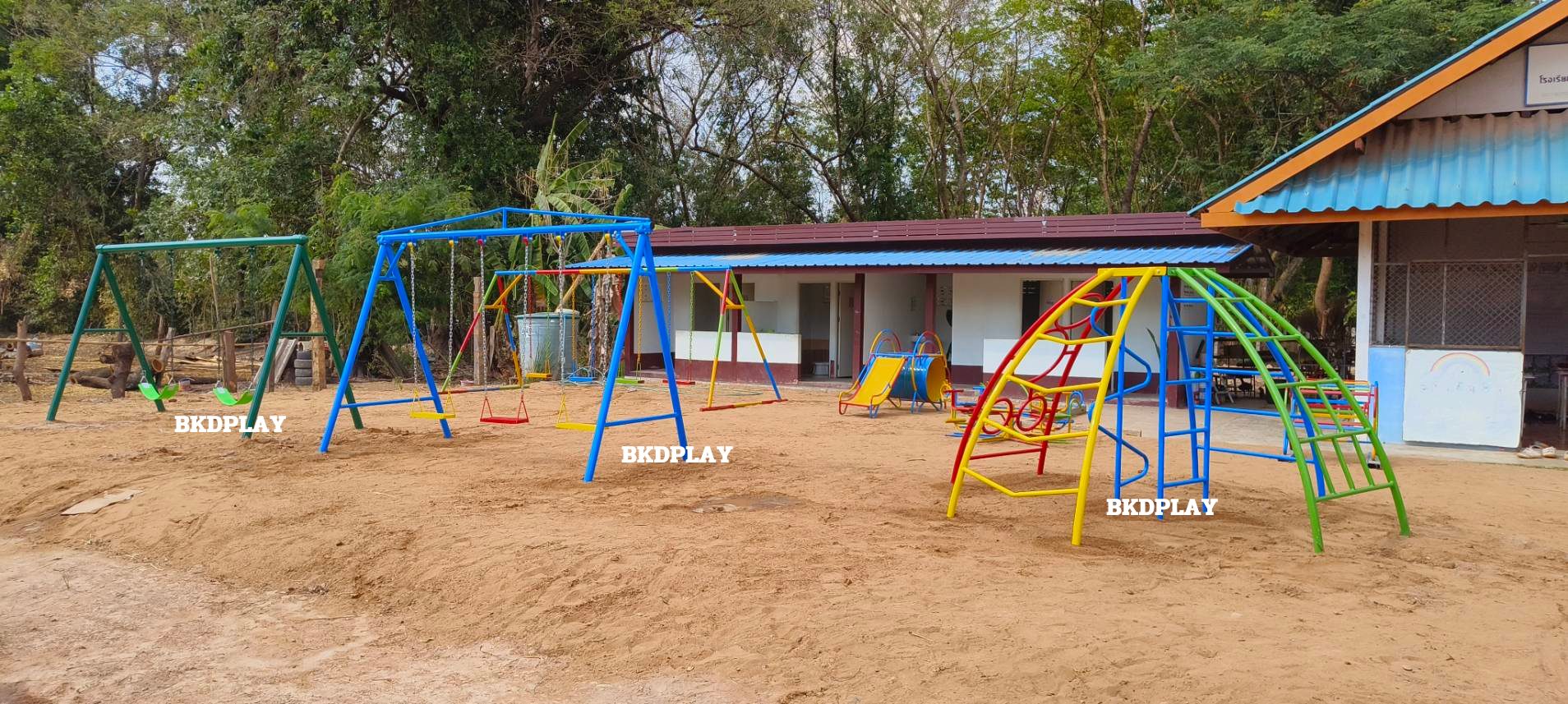 เครื่องเล่นสนามกลางแจ้ง เหล็ก บาร์โหนปีนป่ายโดม 4 ด้าน, บาร์ปีนป่าย ตั้งพื้น OutdoorPlayground, ราคาโรงงาน สินค้าสั่งทำ 10-20 วัน ขนาด 200x200x160 ซม.