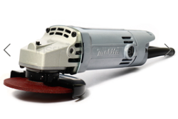 เครื่องเจียร์ หินเจียร์ ลูกหมู Makita มากีต้า รุ่น 9500NB **รุ่นสวิตซ์ท้าย ขายดี!! กำลังไฟ 570W ความเร็วรอบ 12,000 รอบ/นาที (ของแท้ 100%)