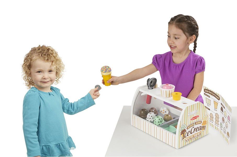 ชุดเล่นเสริฟไอติมแบบครบชุด ส่งเสริมการเล่นแบบมีจินตนาการ Scoop & Serve Ice Cream Counter,รุ่น 9286 ของเล่น,ของเล่นเสริมพัฒนาการ, ของเล่นอเมริกา,melissa & doug