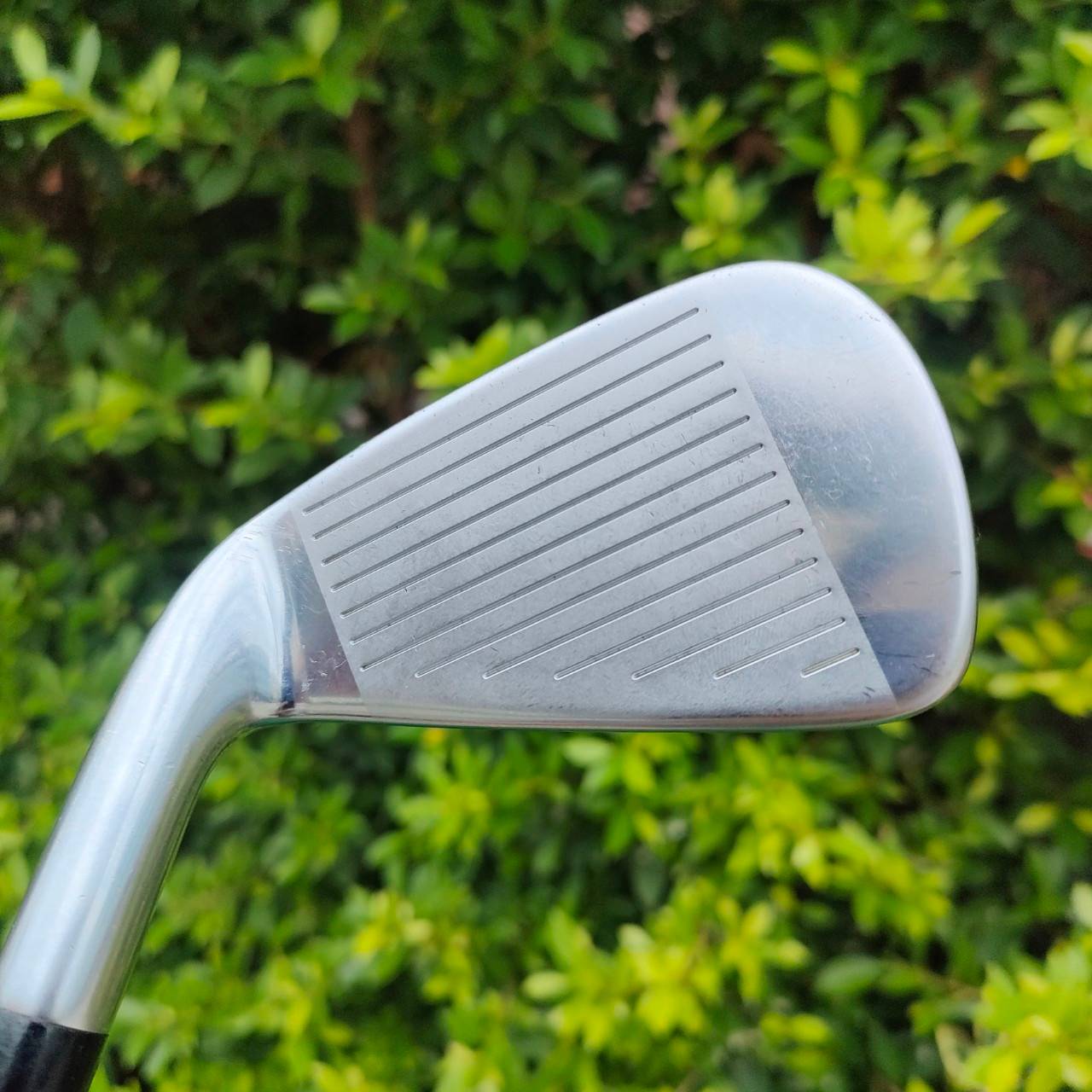 ชุดเหล็ก CALLAWAY LEGACY มีเหล็ก 5 - 9 เเละ SW *** ไม่มี PW มาด้วยนะครับ *** ก้าน LEGACY SERIES FLEX R ชุดนี้เป็นชุดพรีเมี่ยมที่สุดของ Callaway เป็นเหล็ก FORGED ระดับพรีเมี่ยมญี่ปุ่น ไม้กอล์ฟมือสอง ของแท้ BY NakaraLuxurious