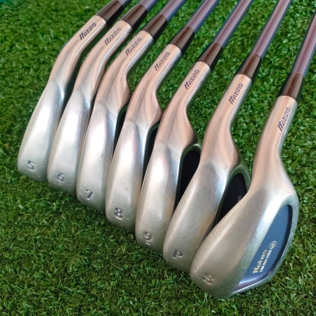 ** ไม้กอล์ฟสำหรับผู้หญิง ** ชุดเหล็ก MIZUNO NOTUS LADY มีเหล็ก 5-9 เเละ PW SW ก้าน TECHNOFLEX Ti FLEX L เป็นชุดเหล็กหน้าเด้งพรีเมี่ยมญี่ปุ่น ไม้กอล์ฟมือสอง ของแท้ BY NakaraLuxurious
