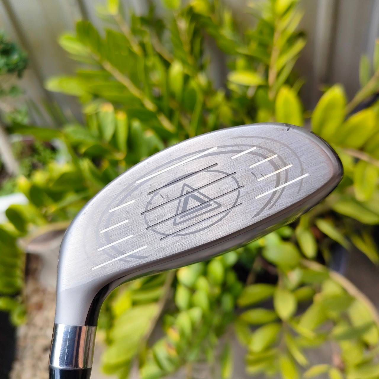 FW9 BRIDGESTONE VIQ องศา 23 ก้าน VIQ IMPACT FLEX R สวยนางฟ้า เข้าบอลแน่นๆ ทรงพลังอย่างมาก เสียงเพราะ และให้ความมั่นใจเวลาลงไม้ ไม้กอล์ฟพรีเมี่ยมมือสอง ของแท้ By NakaraLuxurious